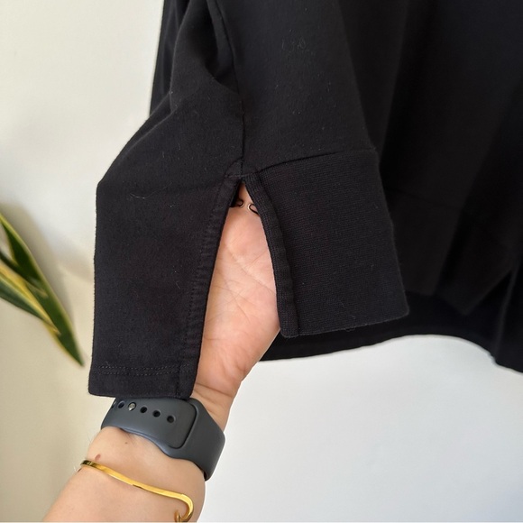 Cuyana French Terry V Neck Black Sweatshirt Size Small - Picture 9 of 11